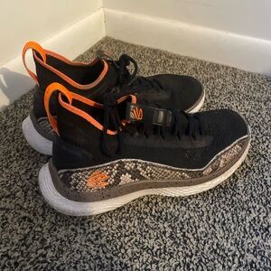 Under armour curry flow 8 Mens size 9.5 shoes black snakeskin basketball sneaker